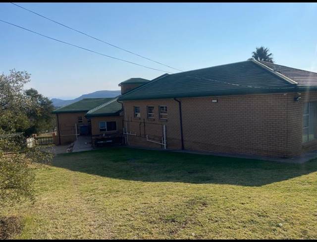 5 BEDROOM HOUSE FOR SALE IN BALMORAL